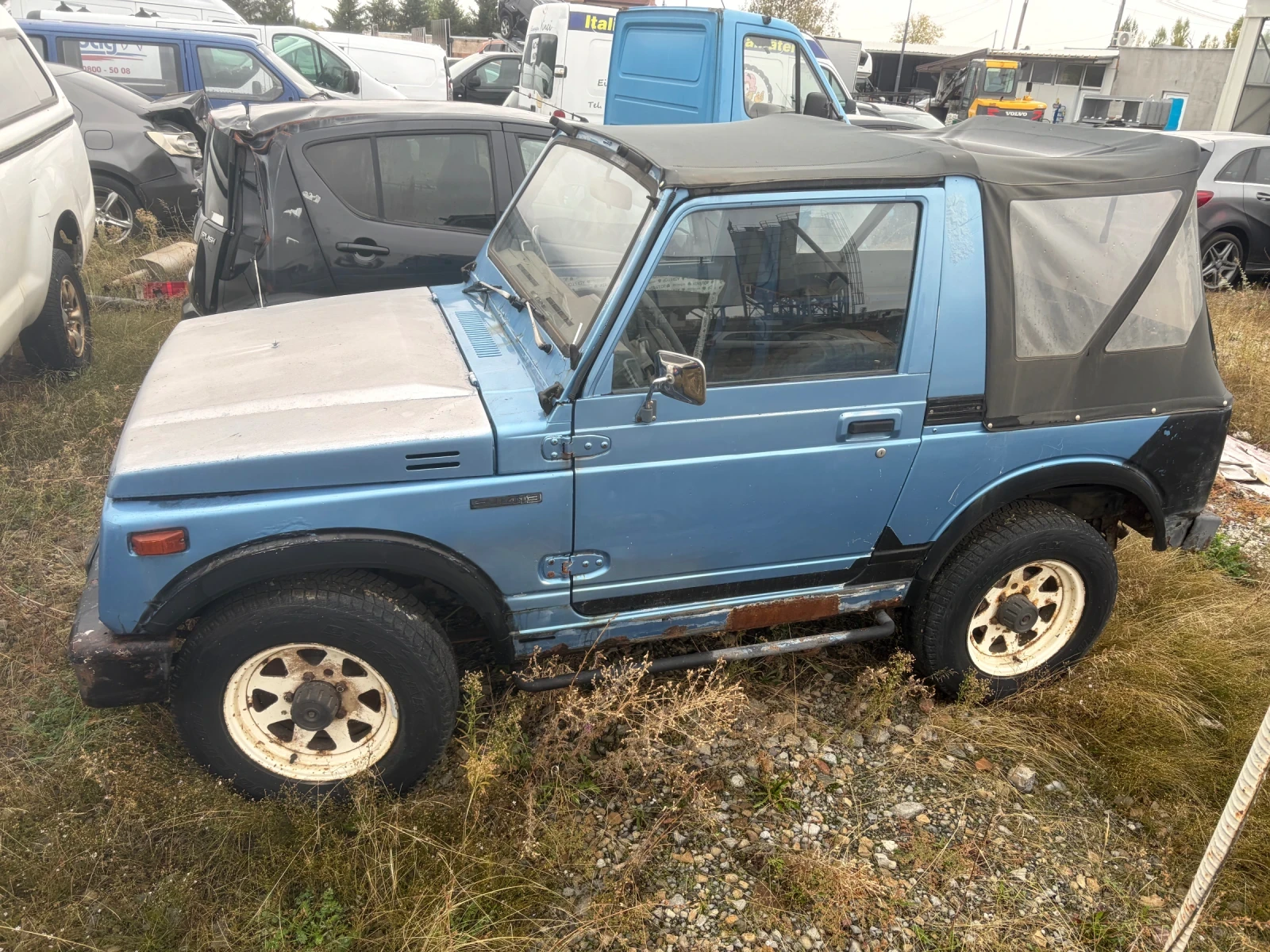 Suzuki Samurai 1.3 Benzin, снимка 7 - Автомобили и джипове - 56713335