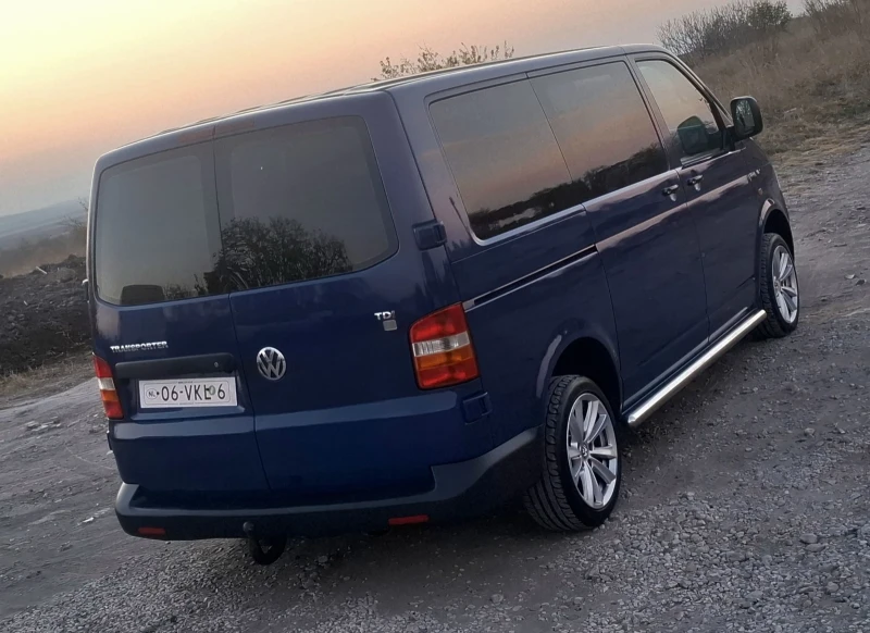 VW T5 1.9 TDI , снимка 5 - Бусове и автобуси - 47911823