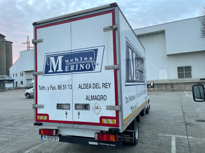 Mercedes-Benz Sprinter 412 Б категория 3500кг., снимка 5 - Бусове и автобуси - 53558874