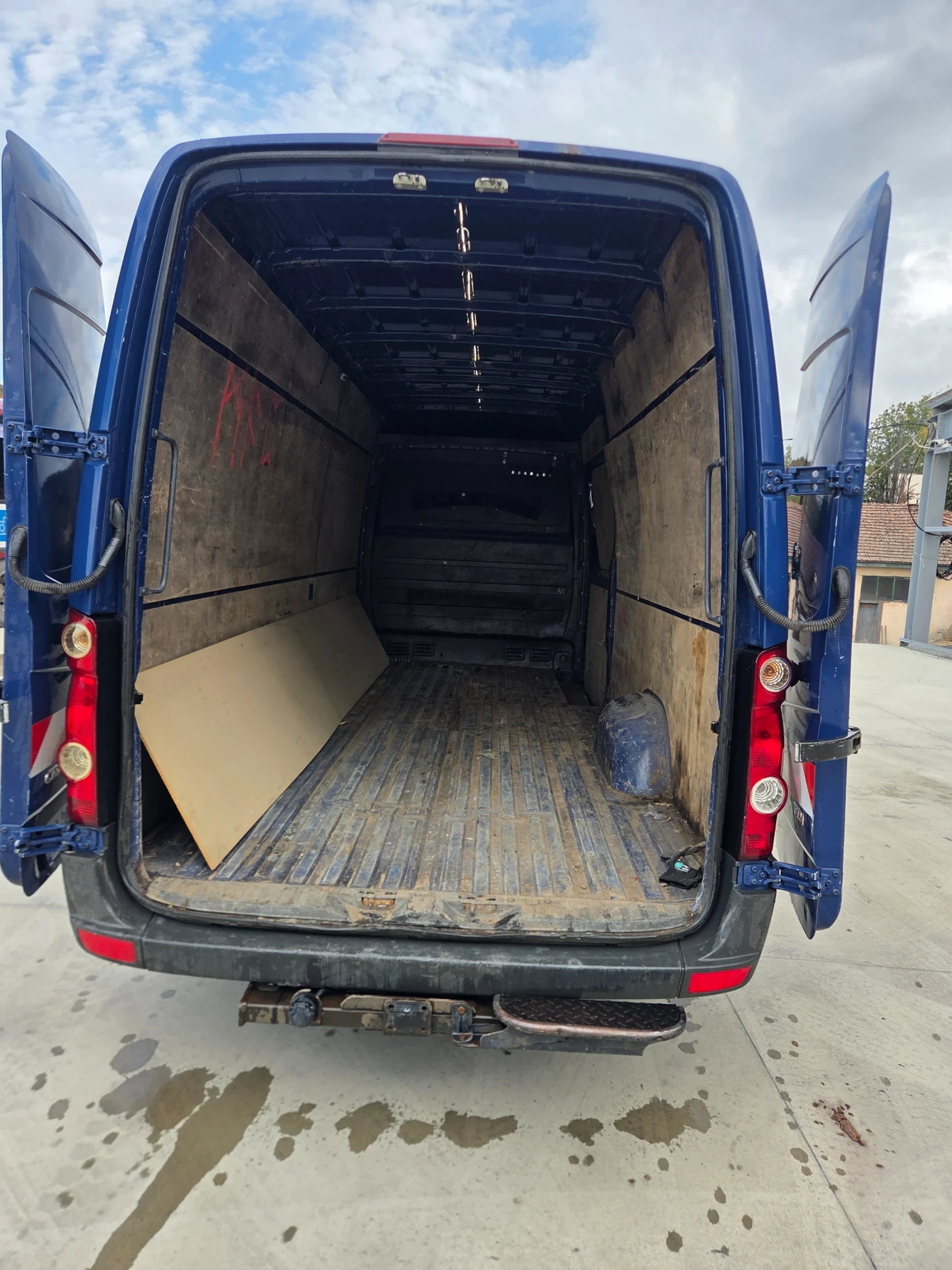 VW Crafter, снимка 5 - Бусове и автобуси - 56505169
