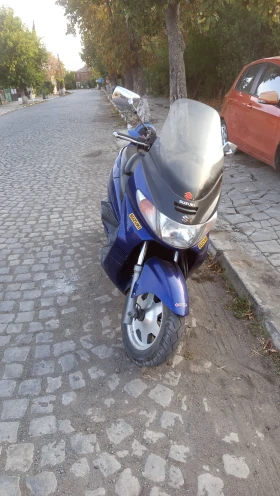 Обява за продажба на Suzuki Burgman 250 ~1 600 лв. - изображение 1 | Auto.bg Обява за продажба на Suzuki Burgman 250 ~1 600 лв. - изображение 1