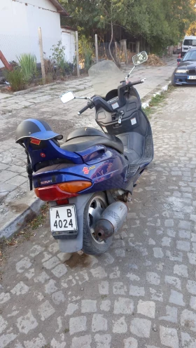 Обява за продажба на Suzuki Burgman 250 ~1 600 лв. - изображение 1 | Auto.bg Обява за продажба на Suzuki Burgman 250 ~1 600 лв. - изображение 1