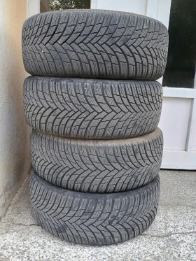 Гуми Зимни 225/50R18, снимка 5