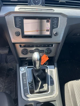 VW Passat 1.6TDI AVTOMAT/NAVI EURO 6, снимка 12