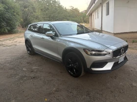 Volvo V60 Cross country 4X4, снимка 2