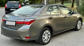 Toyota Corolla 1.6 Автоматик Гаранция, снимка 7