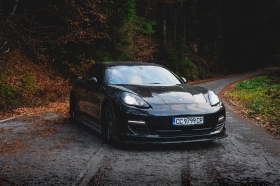     Porsche Panamera 4S