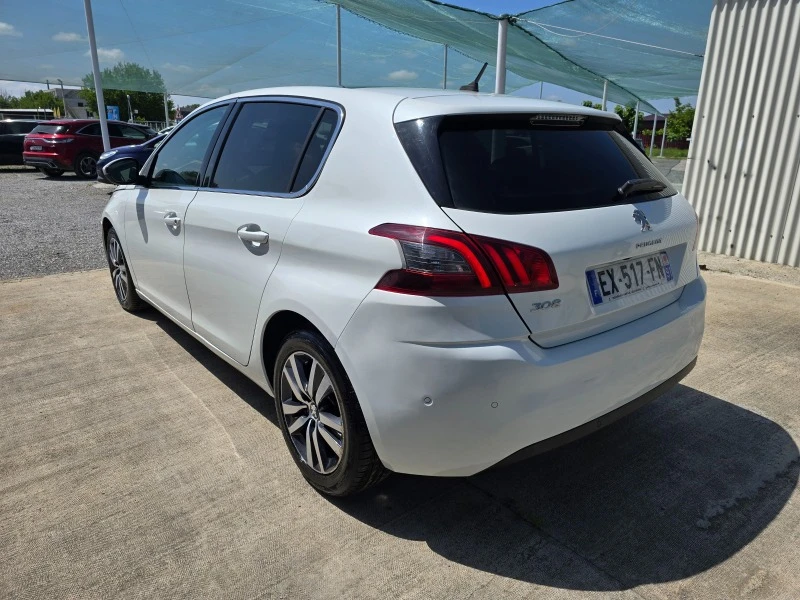 Peugeot 308 FACELIFT * CAMERA * ПАНОРАМА * МАСАЖ+ ПОДГРЕВ СЕДА, снимка 6 - Автомобили и джипове - 45795078