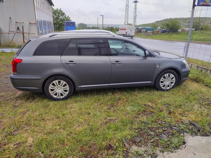 Toyota Avensis, снимка 3 - Автомобили и джипове - 46914837