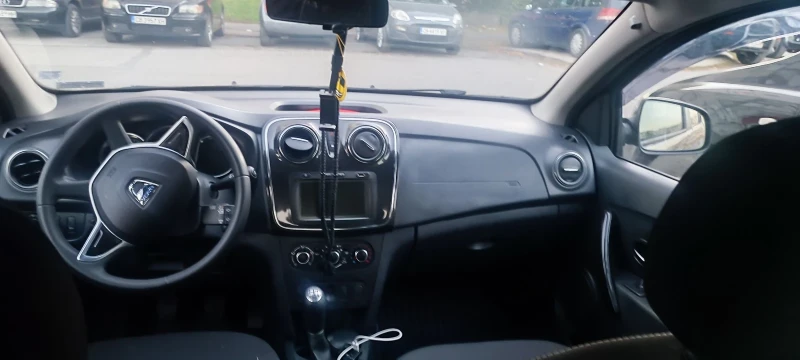 Dacia Sandero 0.9 TCE, снимка 5 - Автомобили и джипове - 47751090