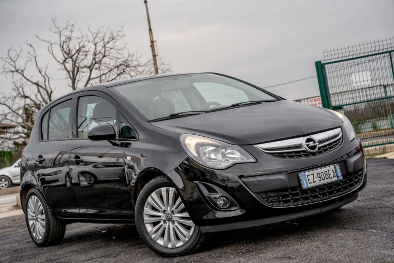 Opel Corsa 1.2i, снимка 7 - Автомобили и джипове - 48392669