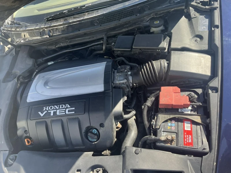 Honda Legend SH-AWD, снимка 13 - Автомобили и джипове - 52431779