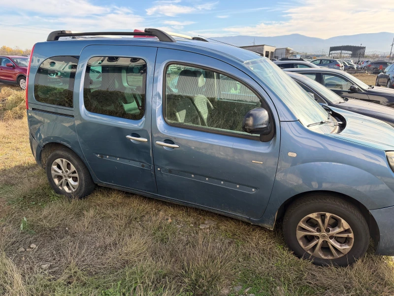 Renault Kangoo 1.5 DCI, снимка 4 - Автомобили и джипове - 52402110