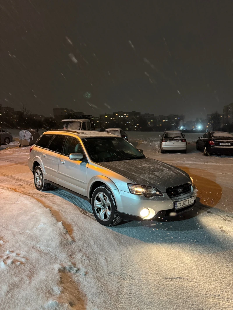 Subaru Outback 3.0 H6, снимка 8 - Автомобили и джипове - 52516969