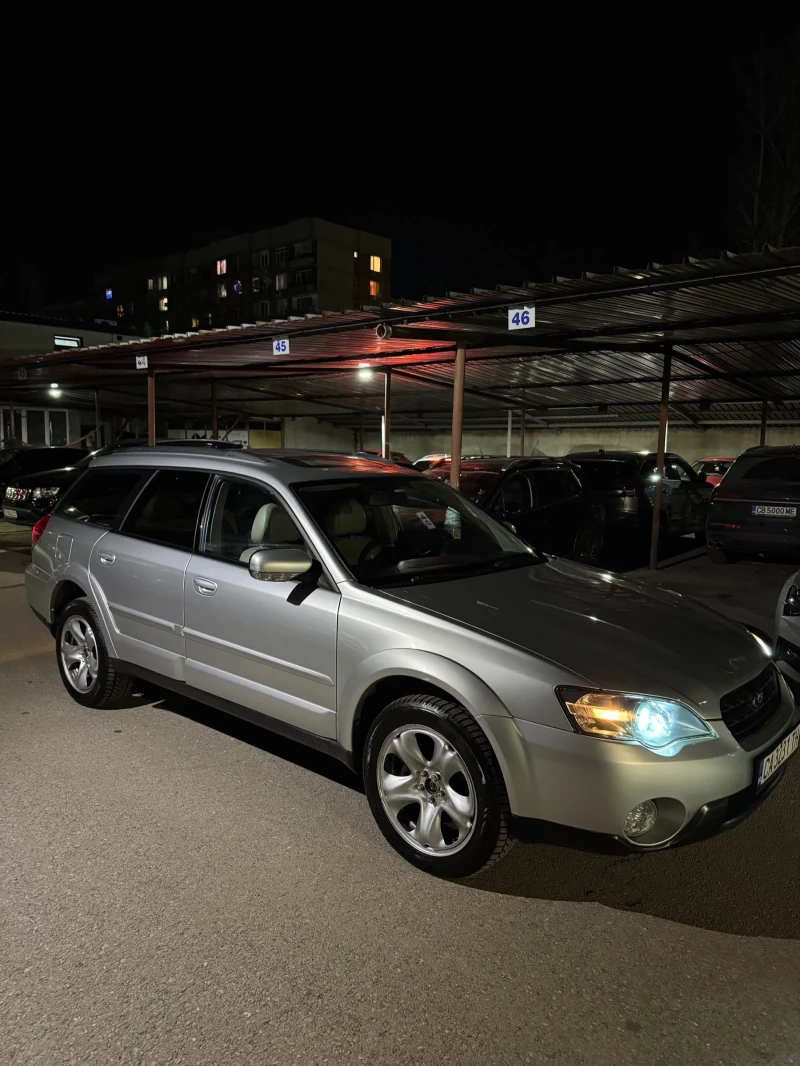 Subaru Outback 3.0 H6, снимка 9 - Автомобили и джипове - 52516969
