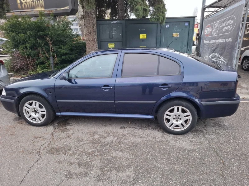 Skoda Octavia 1.9 TDI, снимка 2 - Автомобили и джипове - 52594862