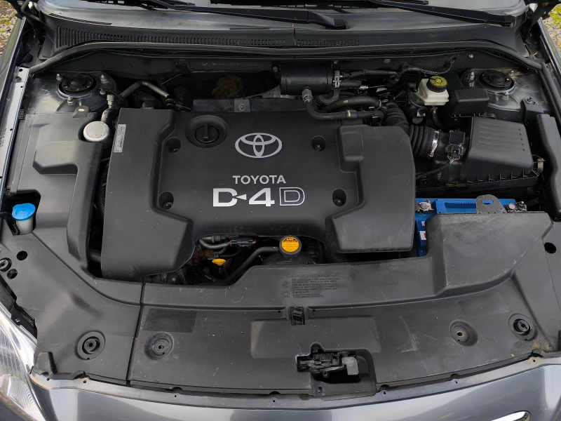 Toyota Avensis -2.0D4D-116кс-КЛИМАТРОНИК-, снимка 16 - Автомобили и джипове - 52641250