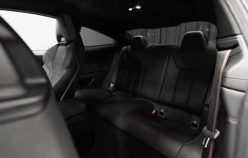 BMW M4 Competition xDrive, снимка 11 - Автомобили и джипове - 53113410