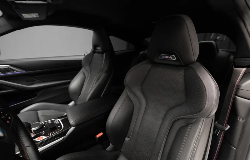 BMW M4 Competition xDrive, снимка 10 - Автомобили и джипове - 53113410