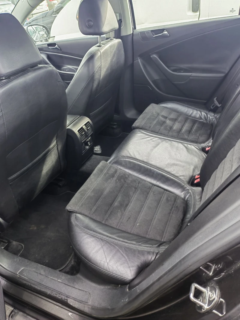 VW Passat 4 Doors Wagon, снимка 4 - Автомобили и джипове - 53284133