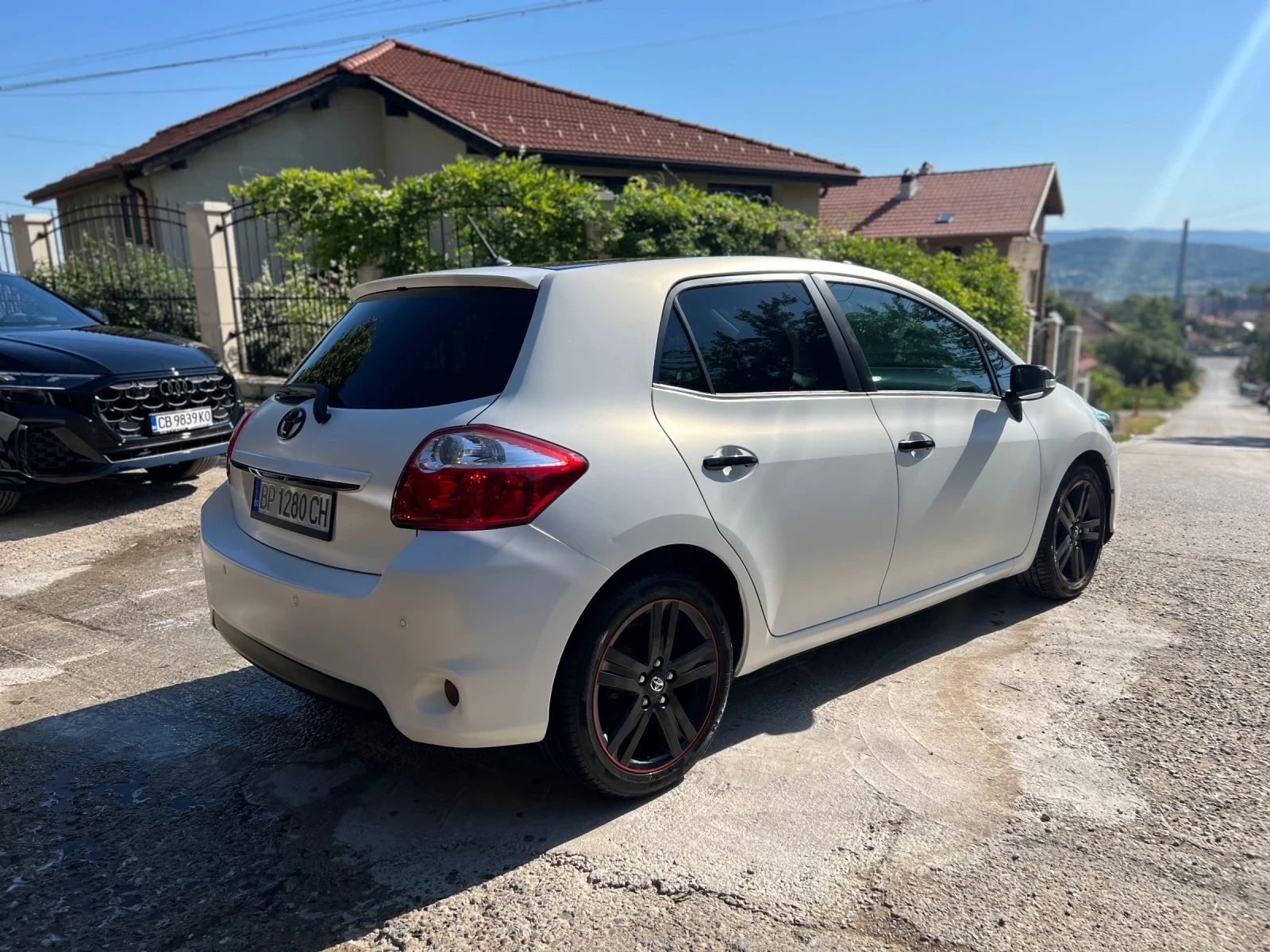 Toyota Auris Германия - изображение 4