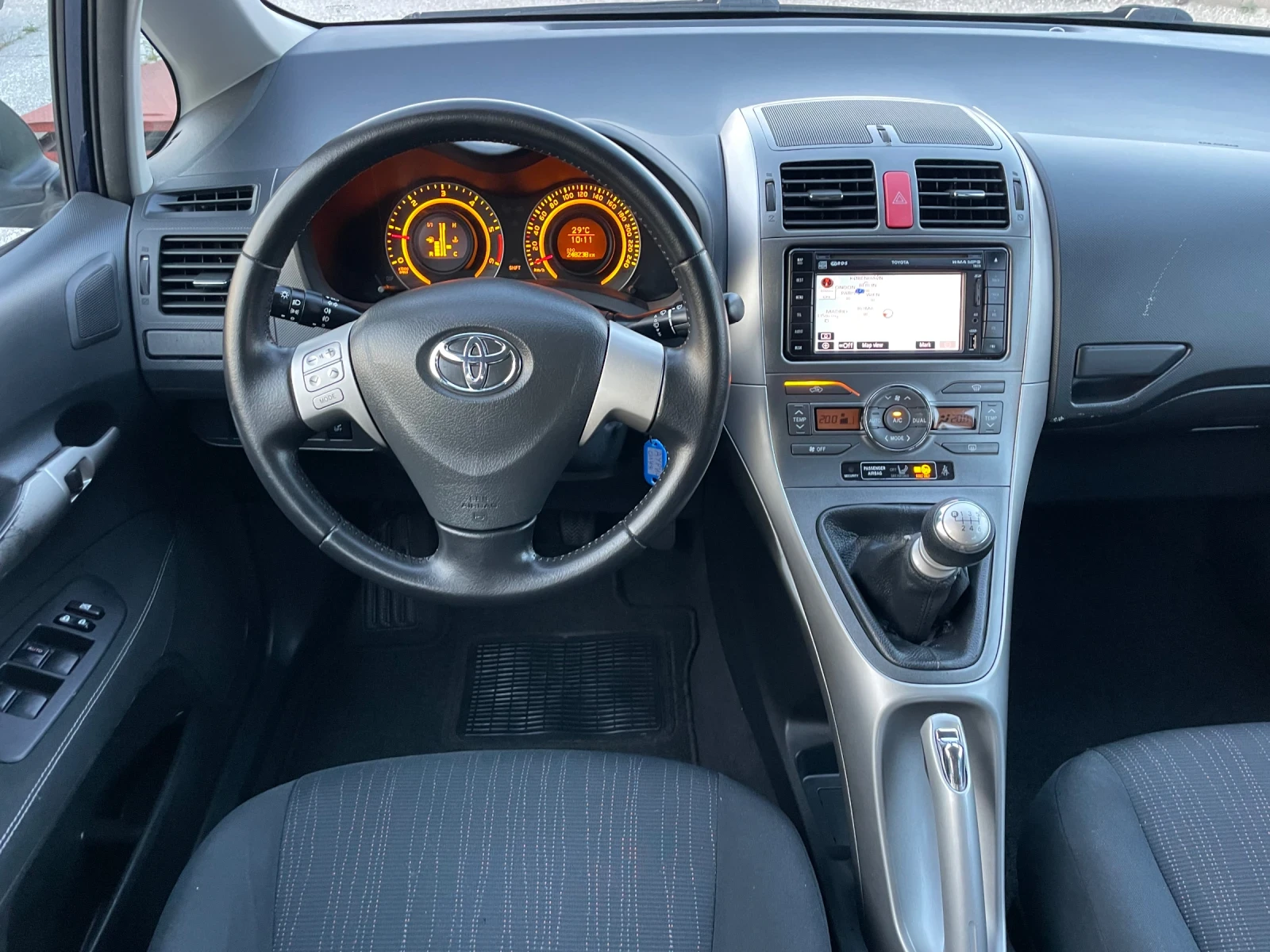 Toyota Auris 2.0D4D 126к.с. NAVI ГЕРМАНИЯ - изображение 10
