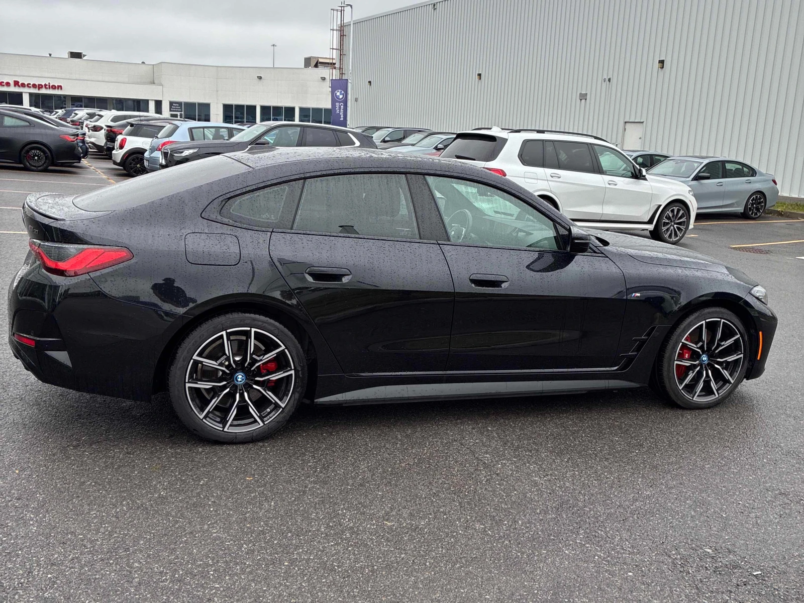 BMW i4 M50 xDrive* CARFAX* АВТОФИНАНСИРАНЕ* Цена до Бълга - изображение 3