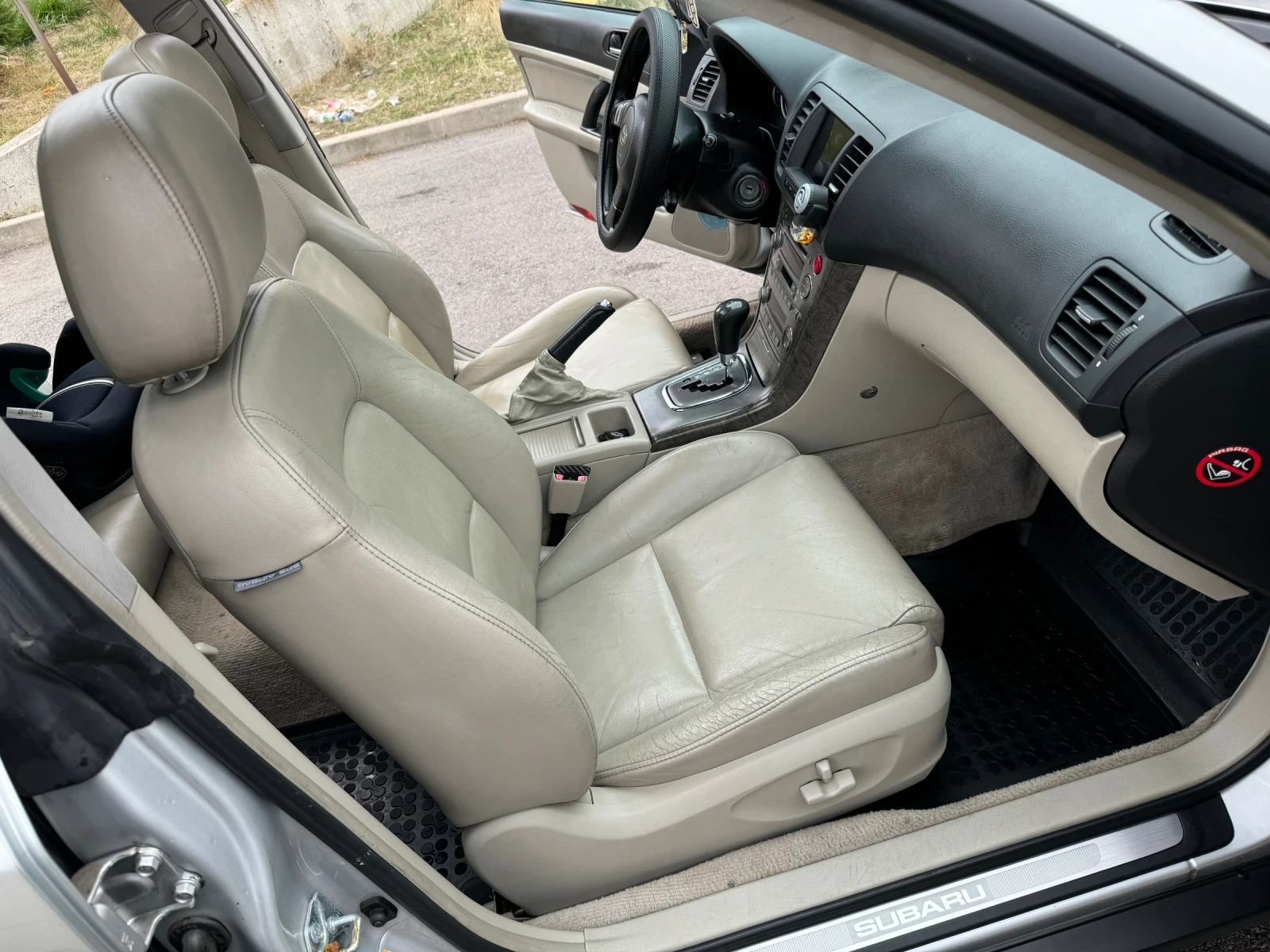 Subaru Outback 3.0 H6 - изображение 5