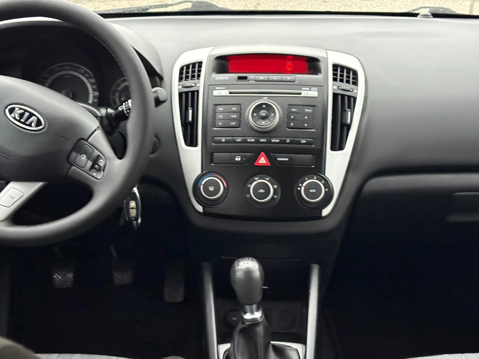 Kia Ceed Facelift 2010  | Mobile.bg   12