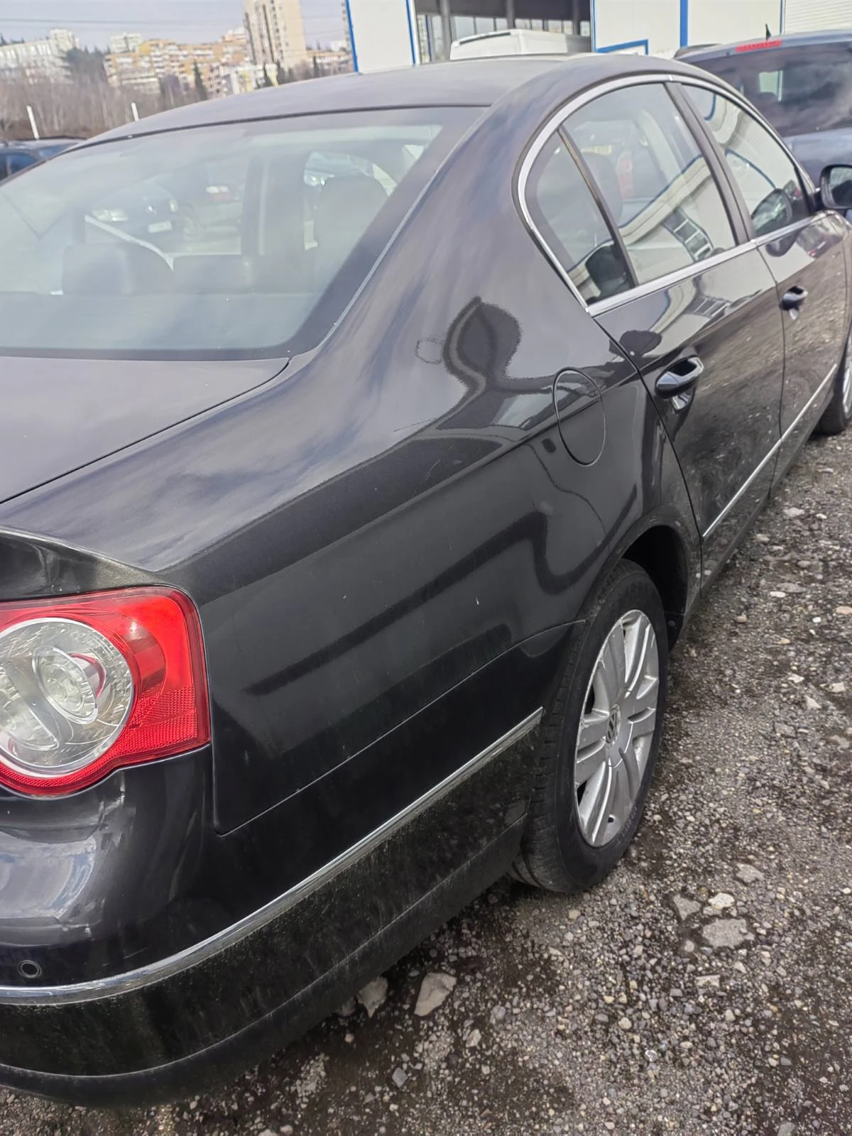 VW Passat 4 Doors Wagon - изображение 3