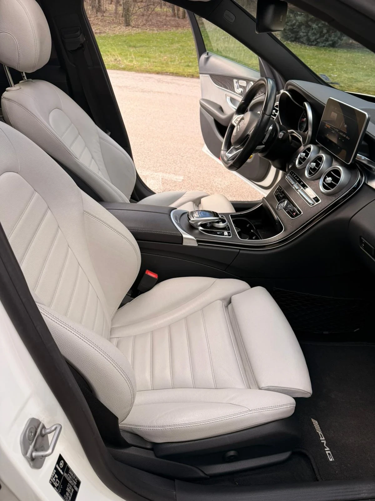 Mercedes-Benz C 250 AMG Line ���������/������/Pano/Burm/Full ������ | Mobile.bg � ����������� 9