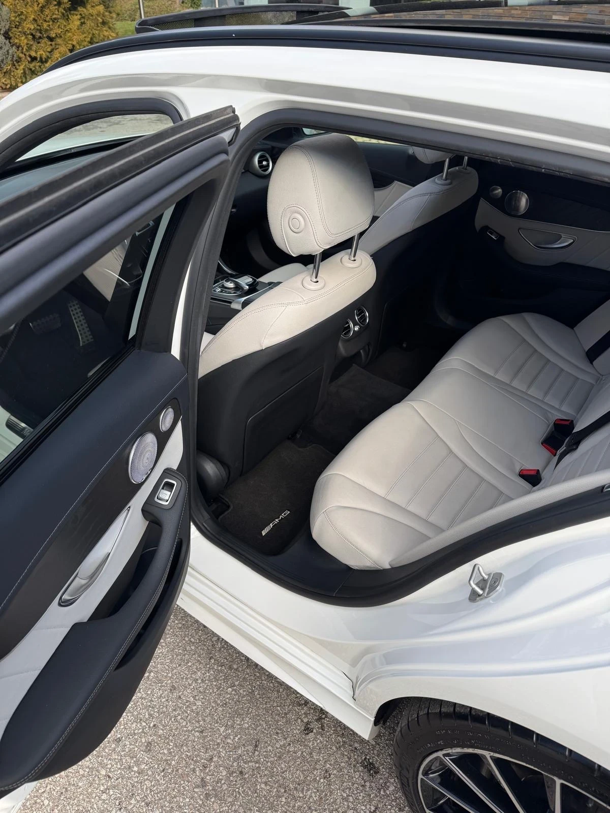 Mercedes-Benz C 250 AMG Line ���������/������/Pano/Burm/Full ������ | Mobile.bg � ����������� 10