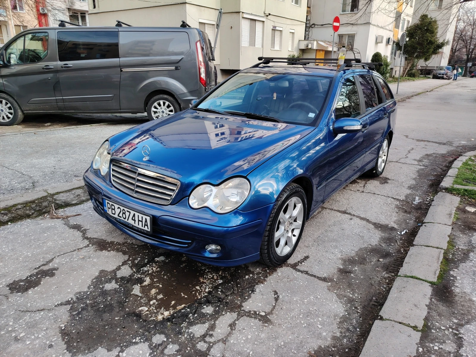 Mercedes-Benz C 220 W203 facelift, снимка 2 - Автомобили и джипове - 53715508