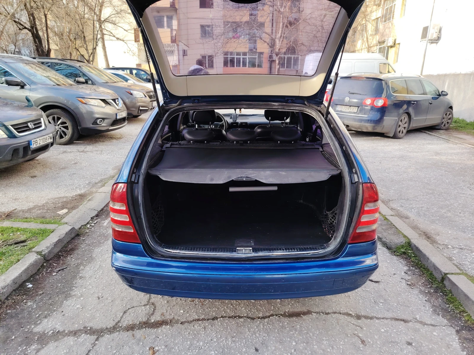 Mercedes-Benz C 220 W203 facelift, снимка 8 - Автомобили и джипове - 53715508