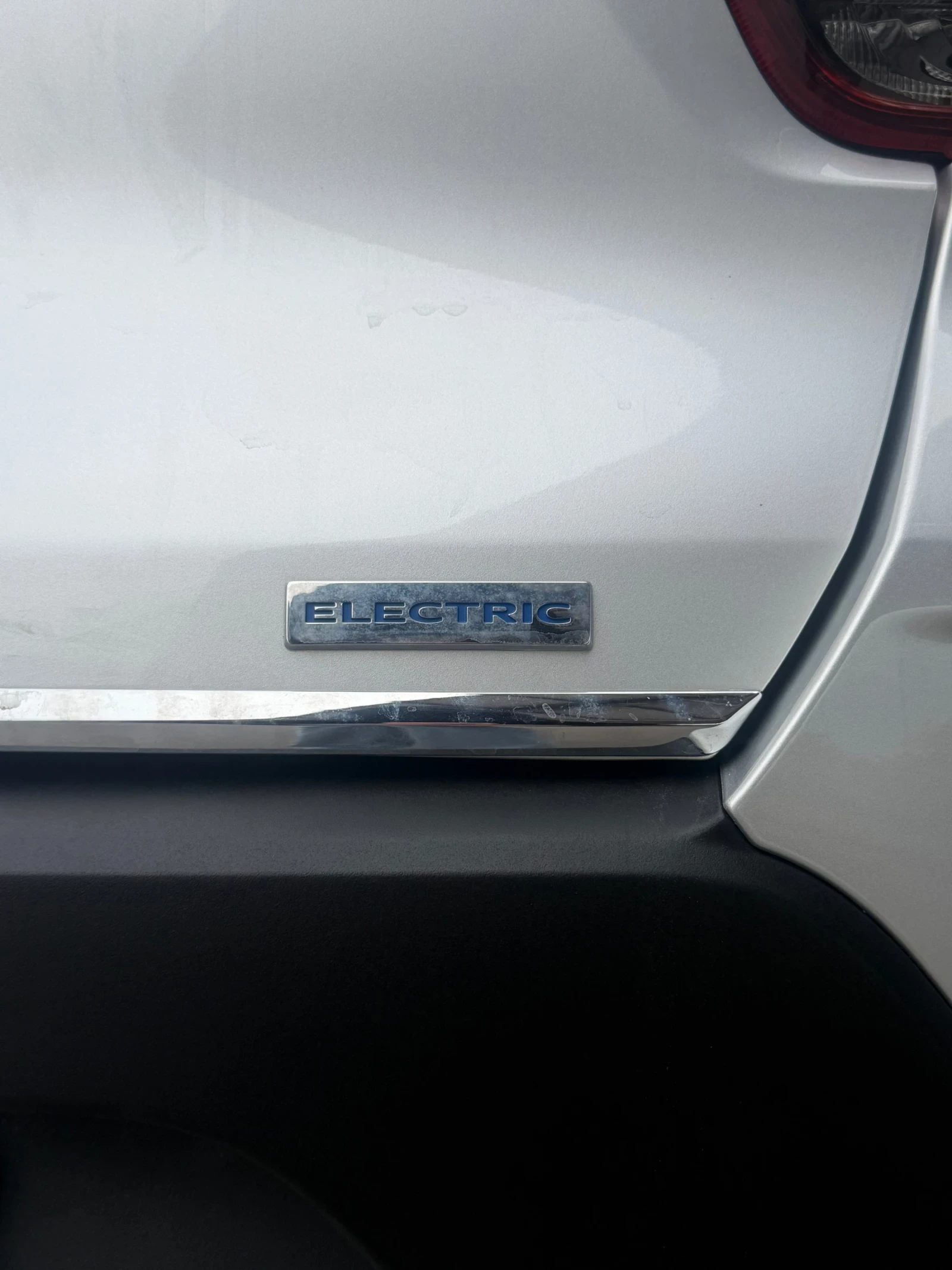 Dacia Spring, снимка 5 - Автомобили и джипове - 54016445