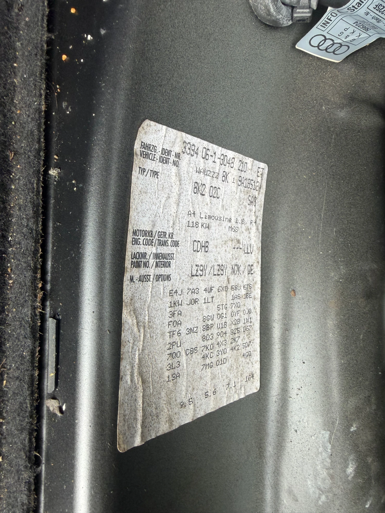 Audi A4 1.8Tfsi s line, снимка 12 - Автомобили и джипове - 54163284