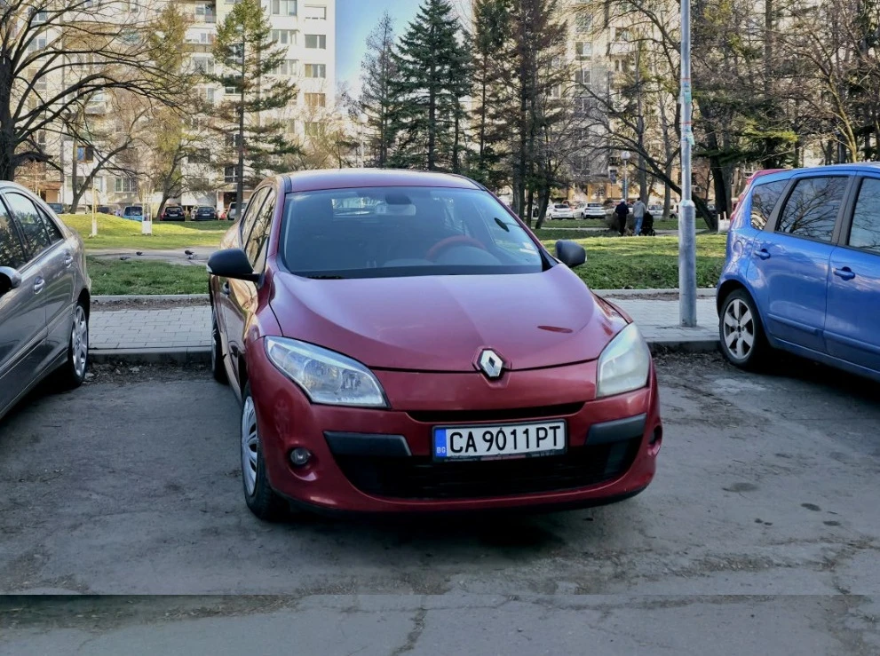 Renault Megane, снимка 3 - Автомобили и джипове - 54335554
