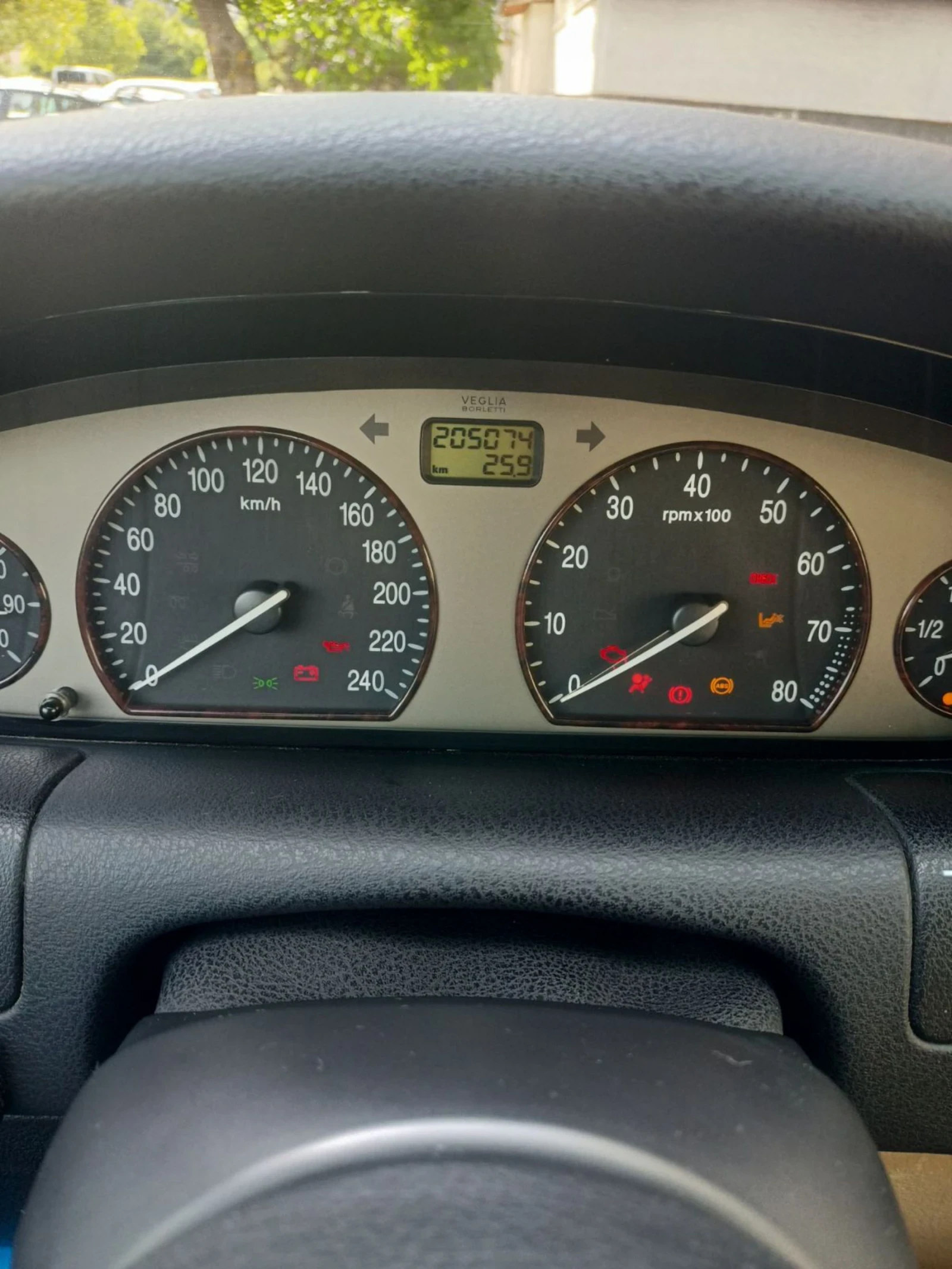 Lancia Lybra Газ. Инжекцион Климатроник, снимка 9 - Автомобили и джипове - 54516512