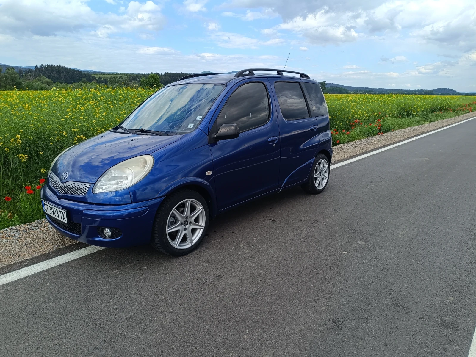 Toyota Yaris verso 1.4 ����� | Mobile.bg � ����������� 1