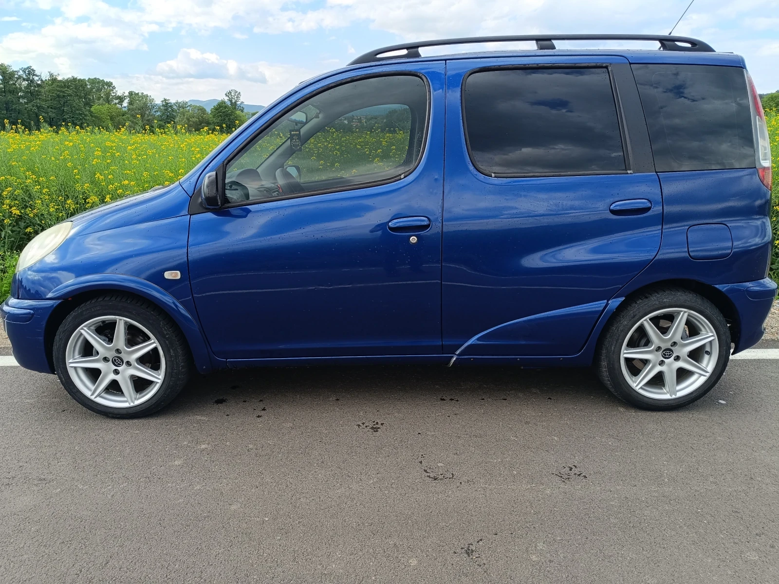 Toyota Yaris verso 1.4 ����� | Mobile.bg � ����������� 4
