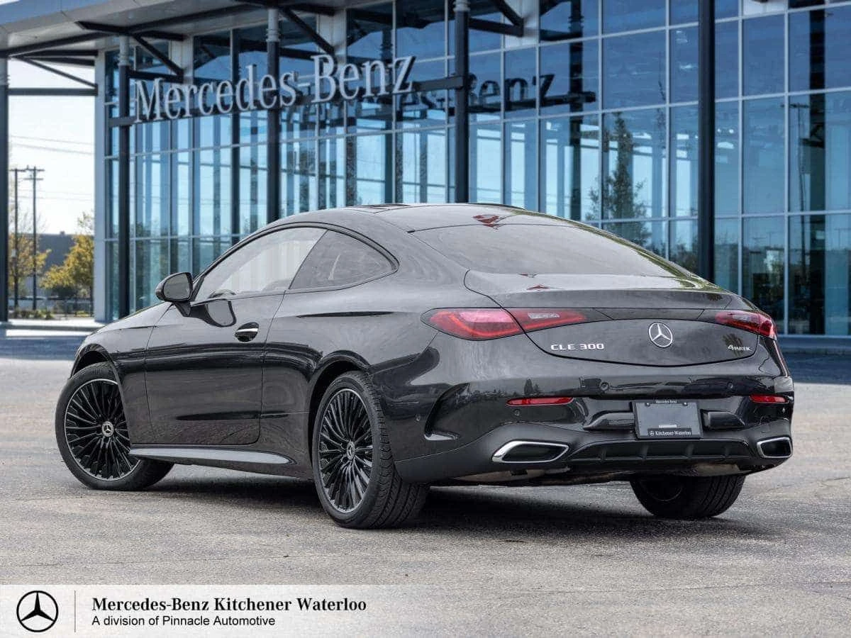 Mercedes-Benz CLE 300 AMG Line * Фиксирана цена до БГ * CARFAX * , снимка 3 - Автомобили и джипове - 54679990