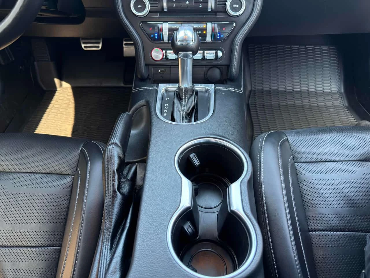 Ford Mustang * EcoBoost * , снимка 17 - Автомобили и джипове - 54809093
