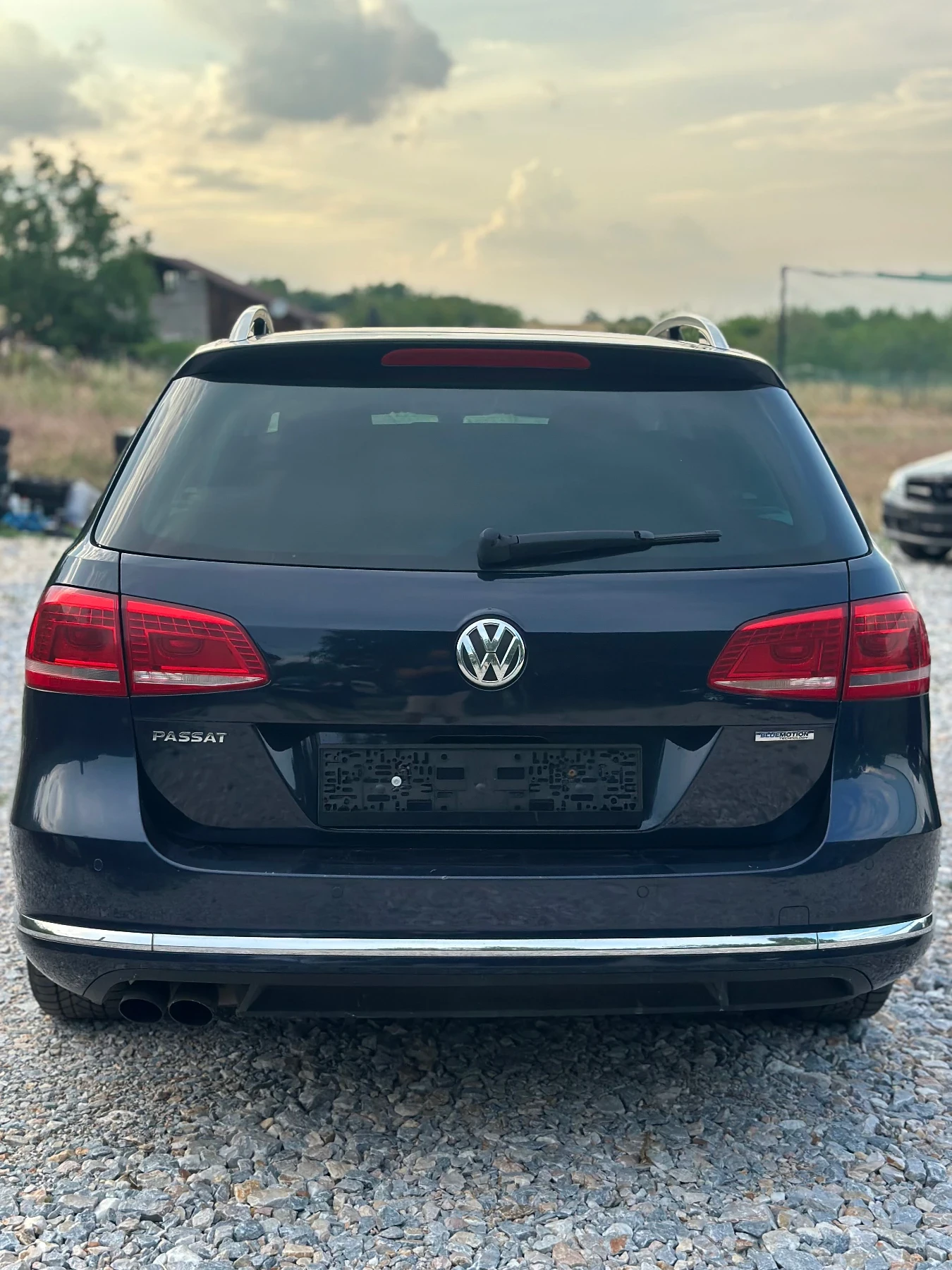 VW Passat 2.0 TDI 4Motion, снимка 5 - Автомобили и джипове - 55151952