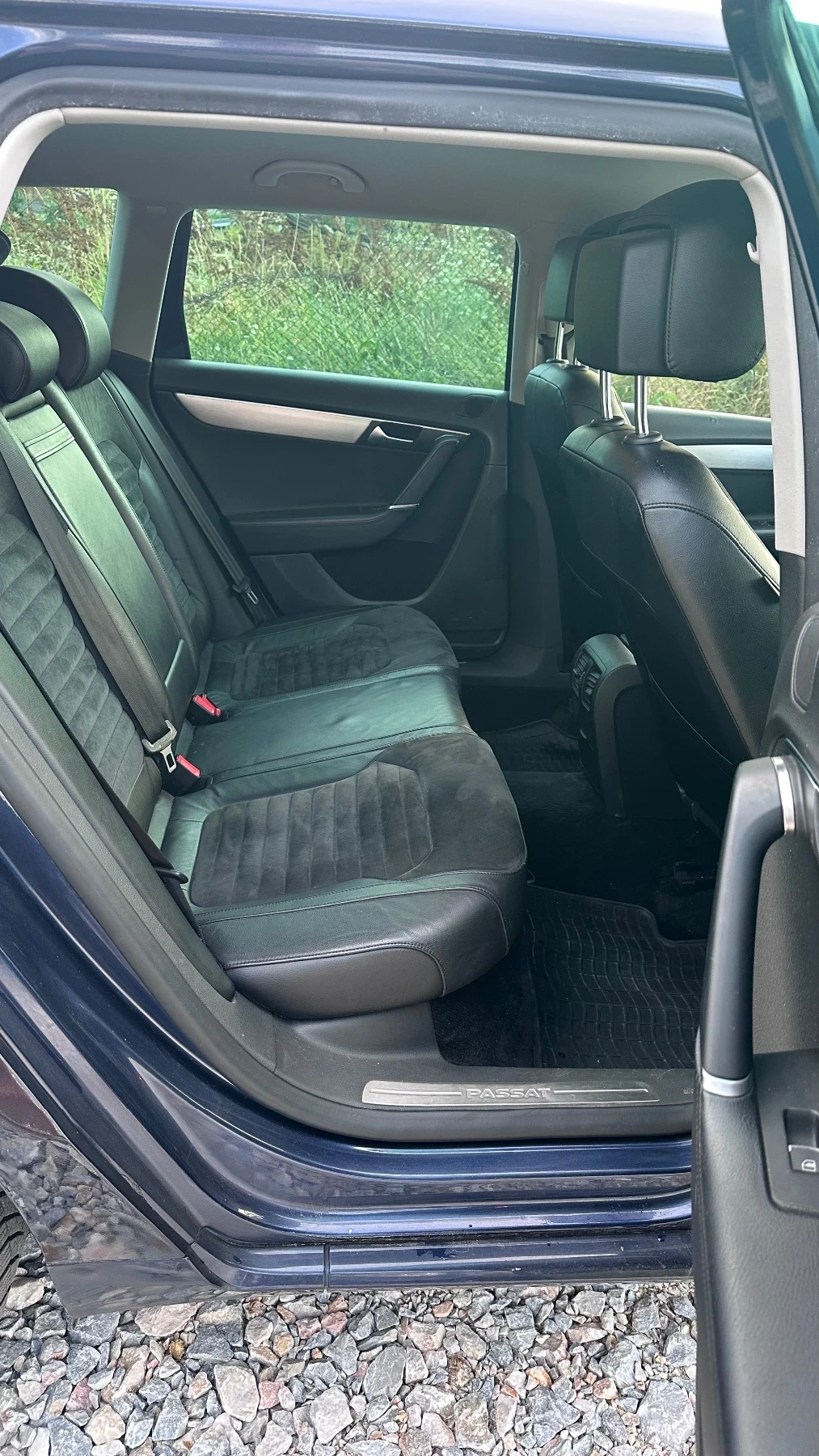 VW Passat 2.0 TDI 4Motion, снимка 11 - Автомобили и джипове - 55151952