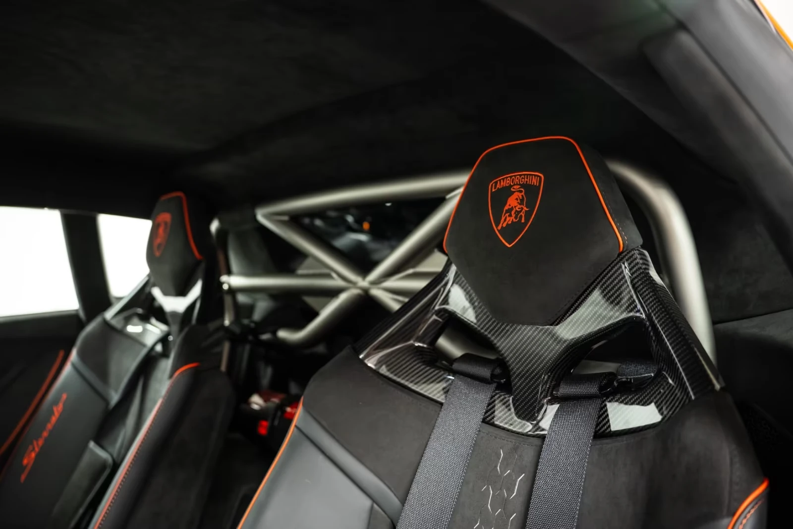 Lamborghini Huracan STERRATO / CERAMIC / SENSONUM / CARBON / CAMERA / , снимка 14 - Автомобили и джипове - 55443786