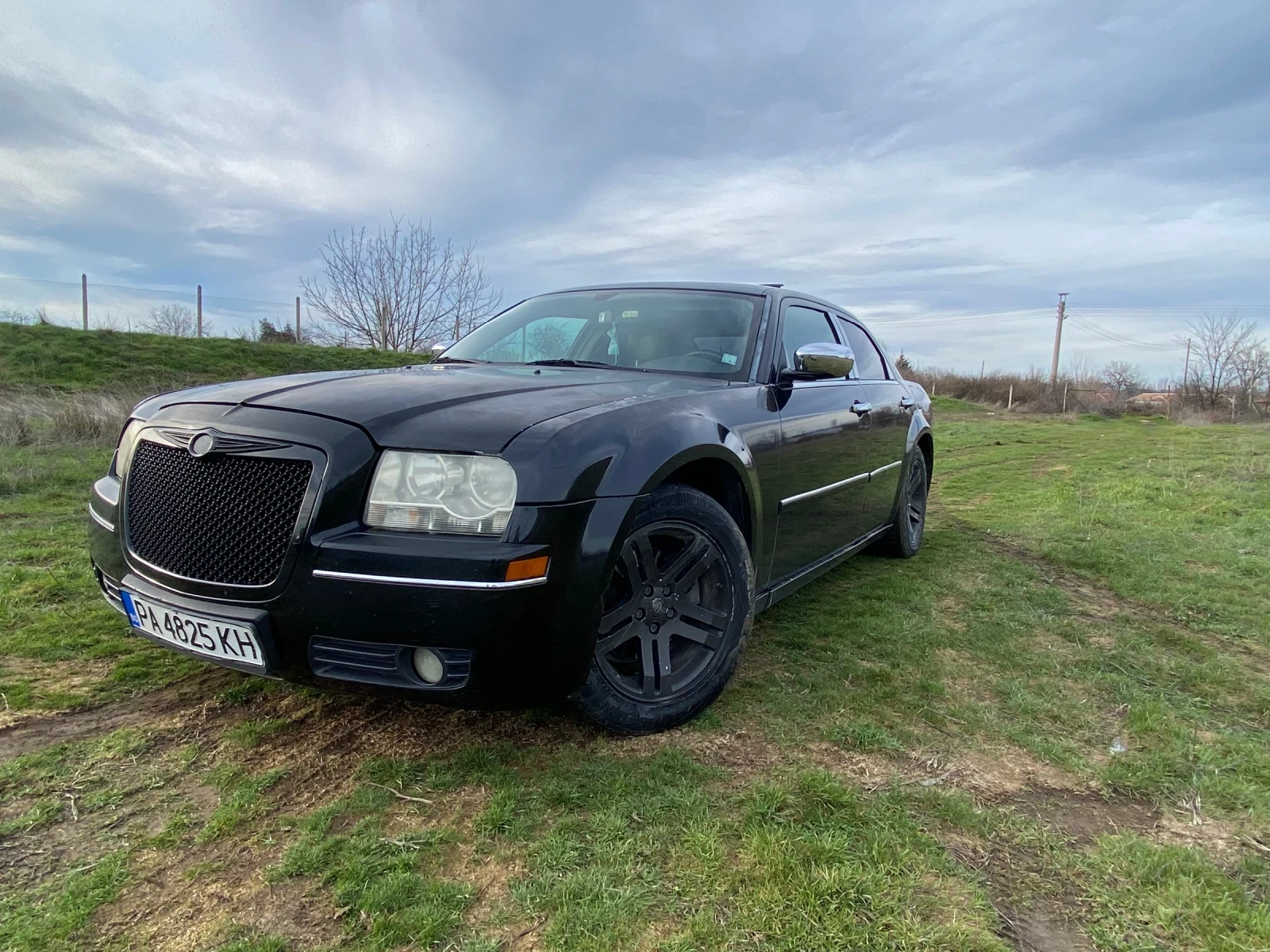 Chrysler 300c 3.5i, снимка 12 - Автомобили и джипове - 55499660