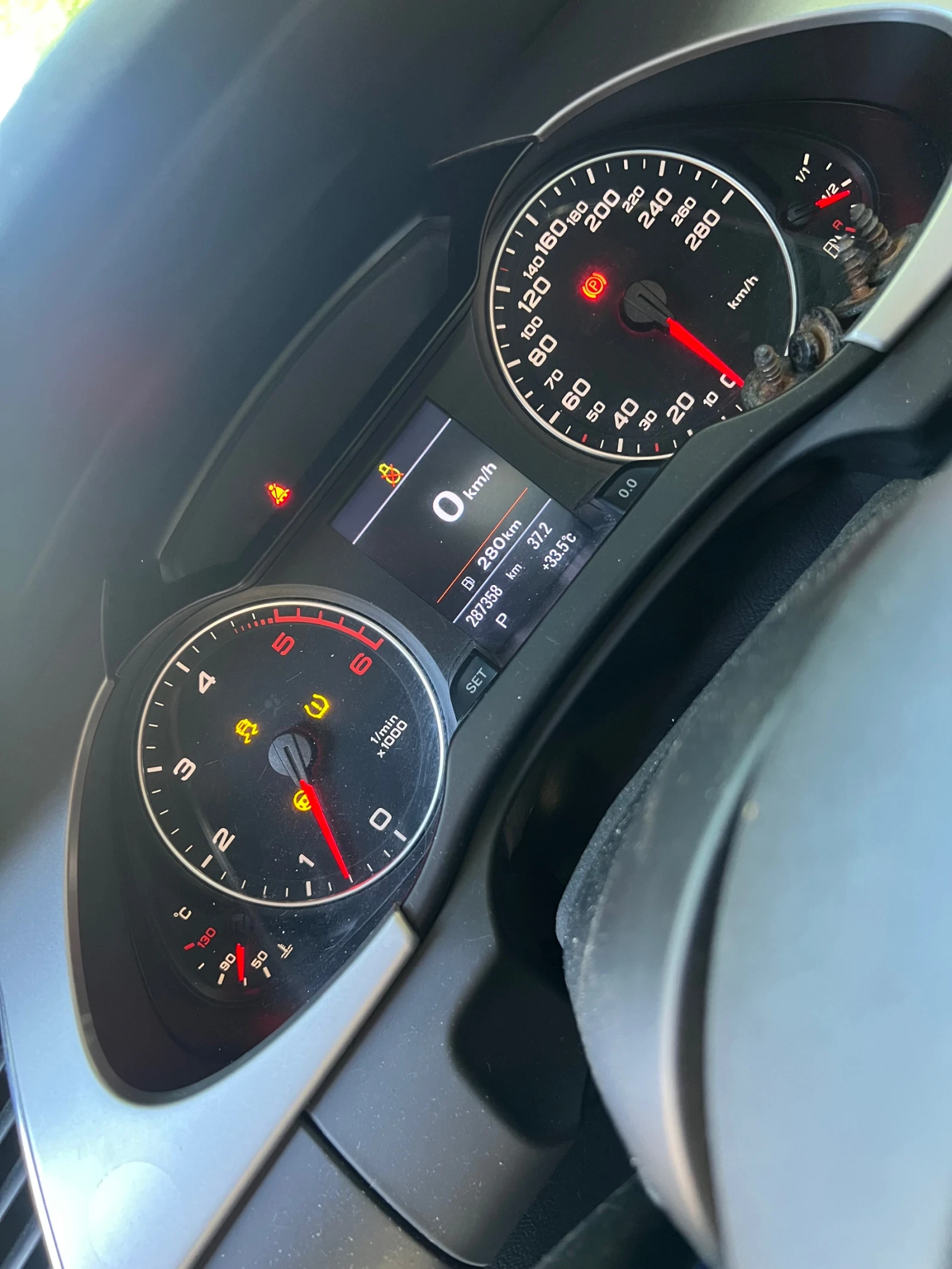 Audi A4 B8 3.0 TDI 240kc, снимка 14 - Автомобили и джипове - 55582985