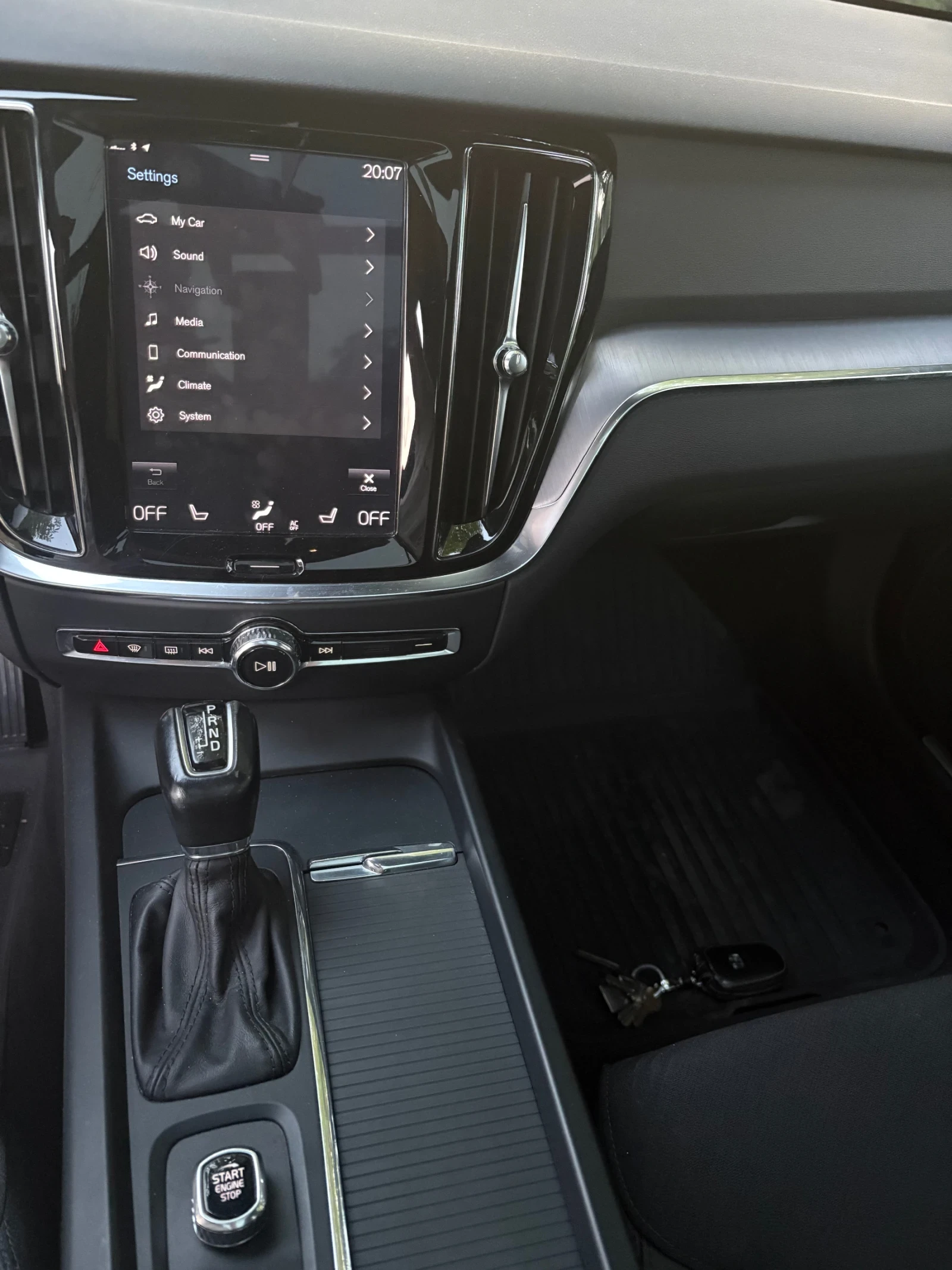 Volvo V60 Cross country 4X4, снимка 8 - Автомобили и джипове - 55753576