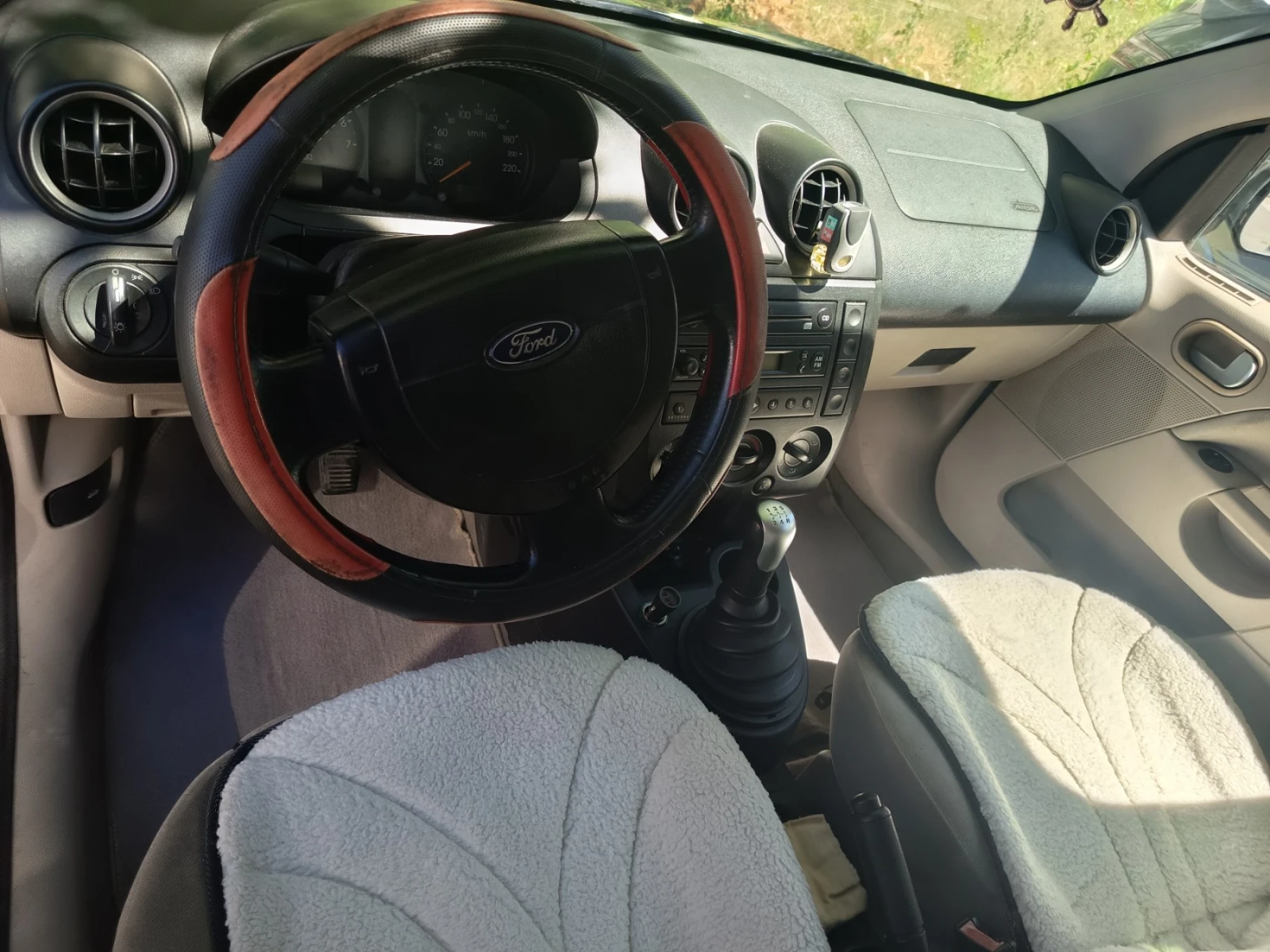 Ford Fiesta, снимка 7 - Автомобили и джипове - 55784767