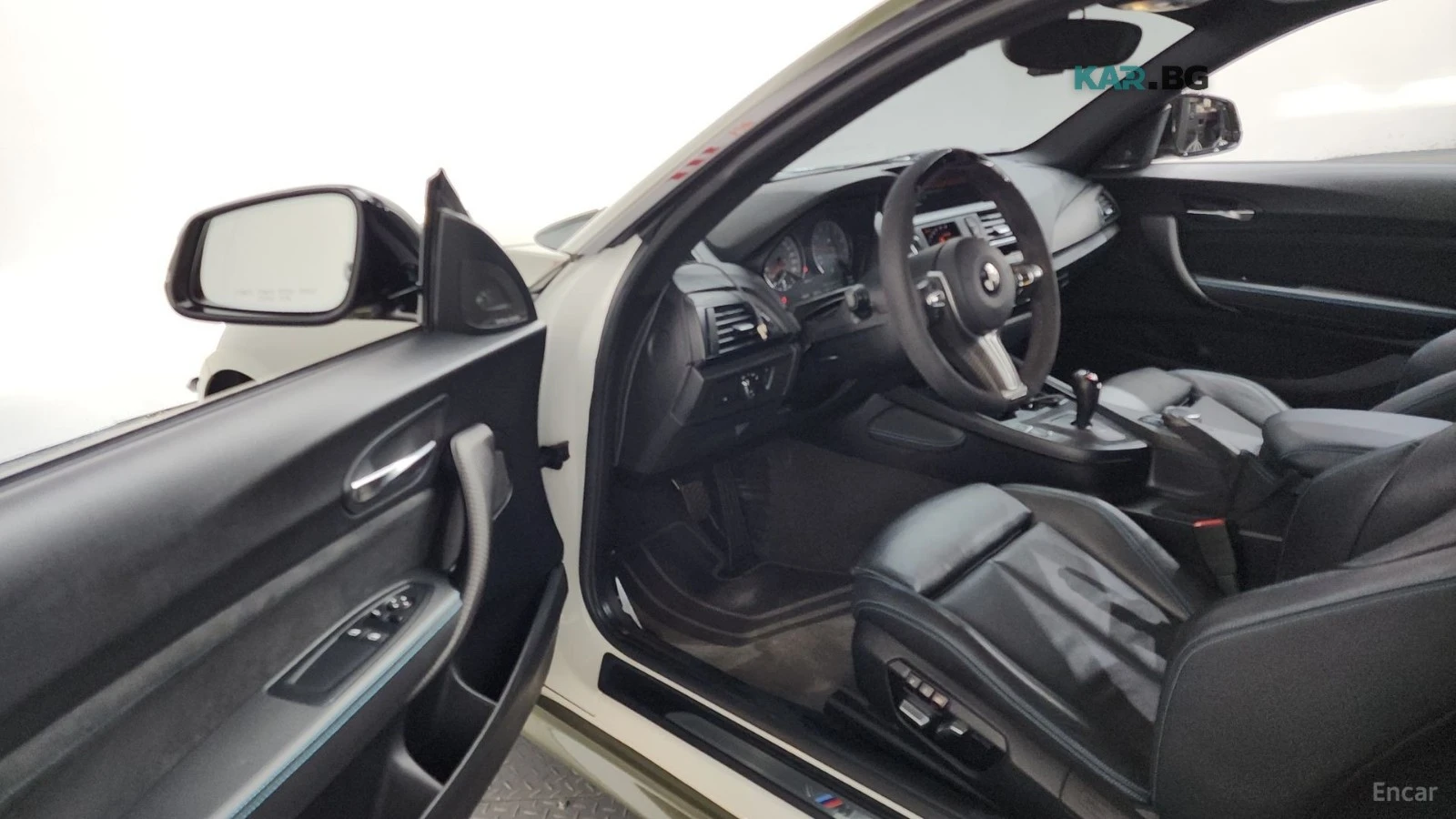 BMW M2 M Performance* КОЖА* ПОДГРЕВ* НАВИ* КАМЕРА, снимка 9 - Автомобили и джипове - 55982648
